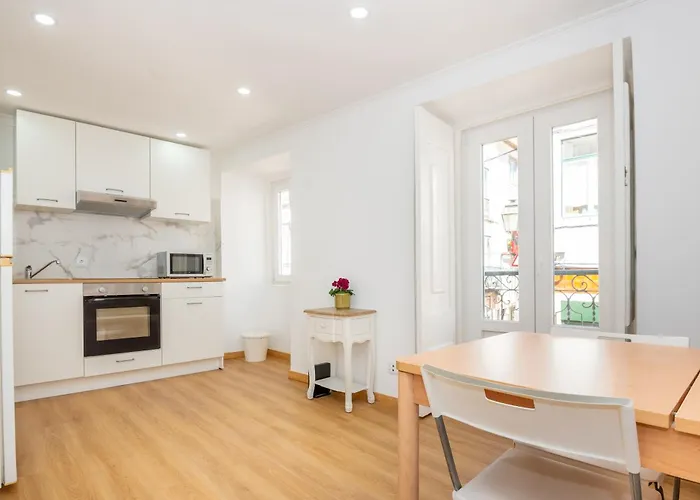 Modern Bairro Alto Apartments